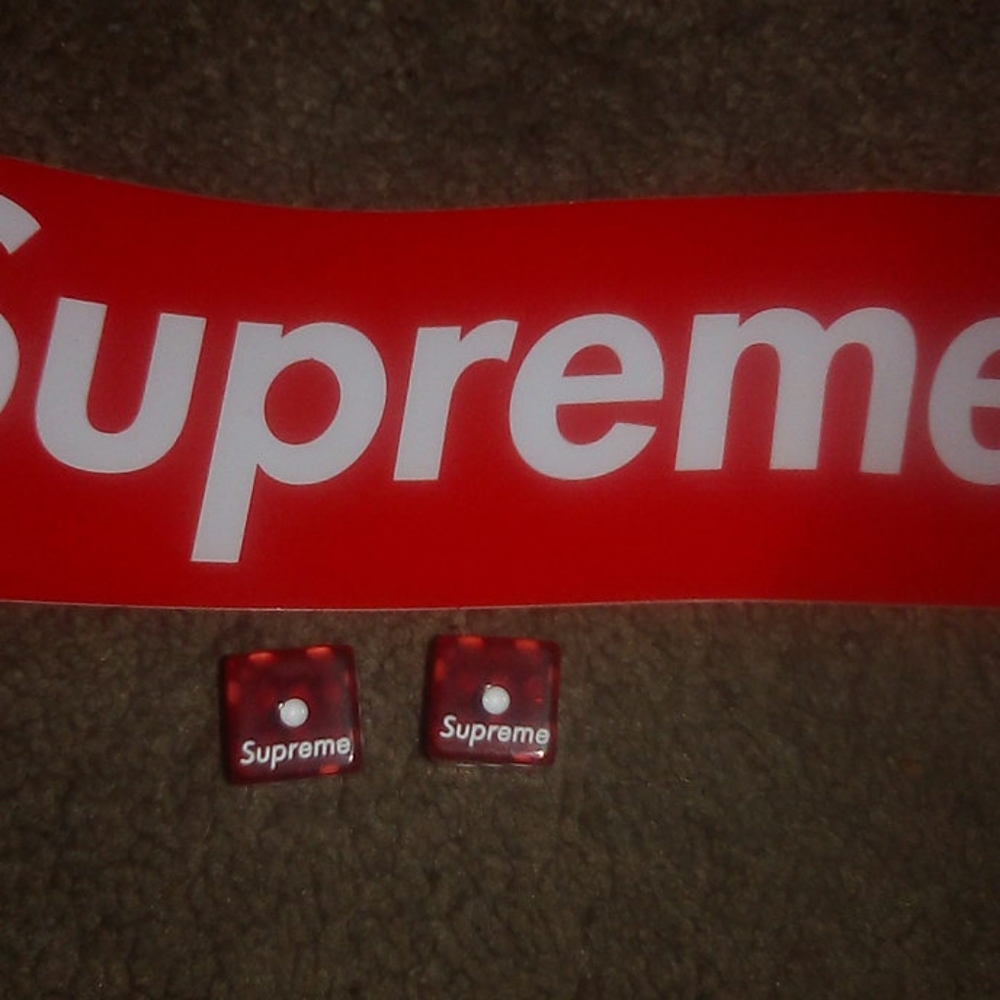 Dice supreme